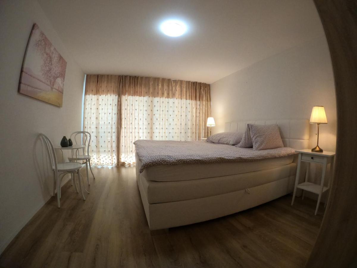 The Golf Apartments Interlaken Luaran gambar