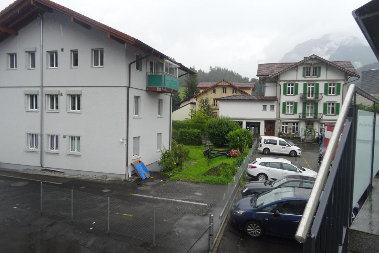 The Golf Apartments Interlaken Luaran gambar