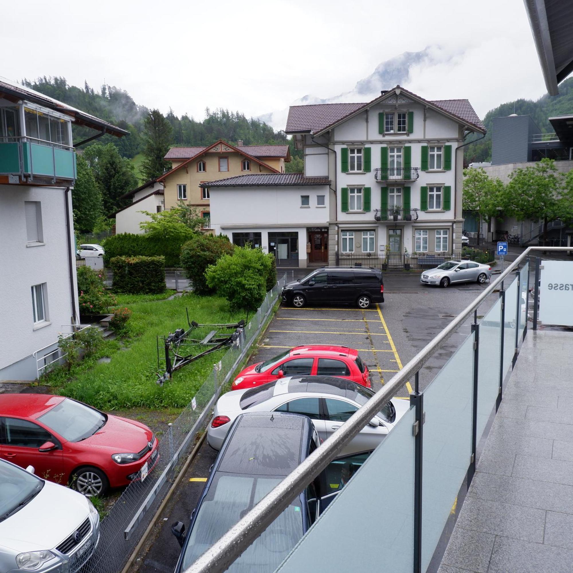 The Golf Apartments Interlaken Luaran gambar